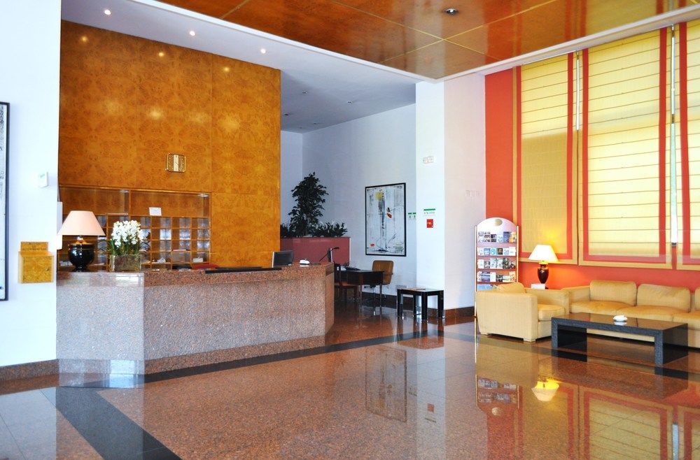 La Moraleja Hotel Alcobendas Ngoại thất bức ảnh